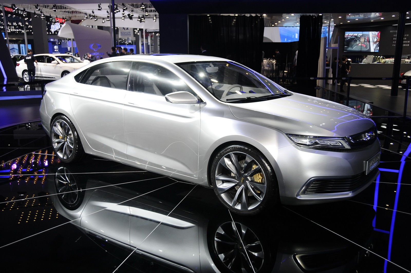 GEELY EMGRAND KONSEPT 2015 �ANGAY RES�M GALER�S�