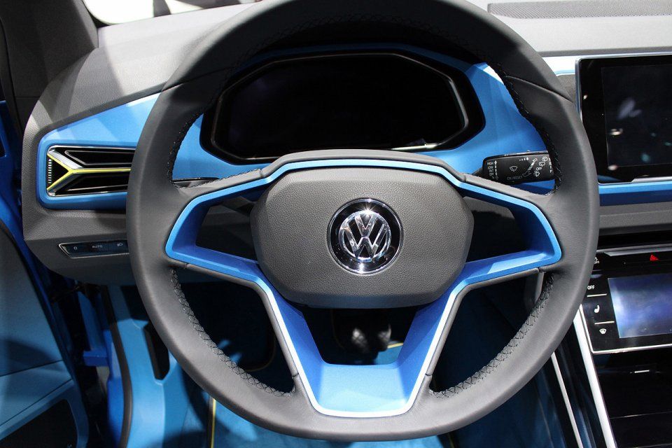 VOLKSWAGEN T-ROC KONSEPT CENEVRE RESM GALERS