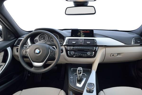 YEN� MAKYAJLI 2015 BMW 3 SER�S� RES�M GALER�S�