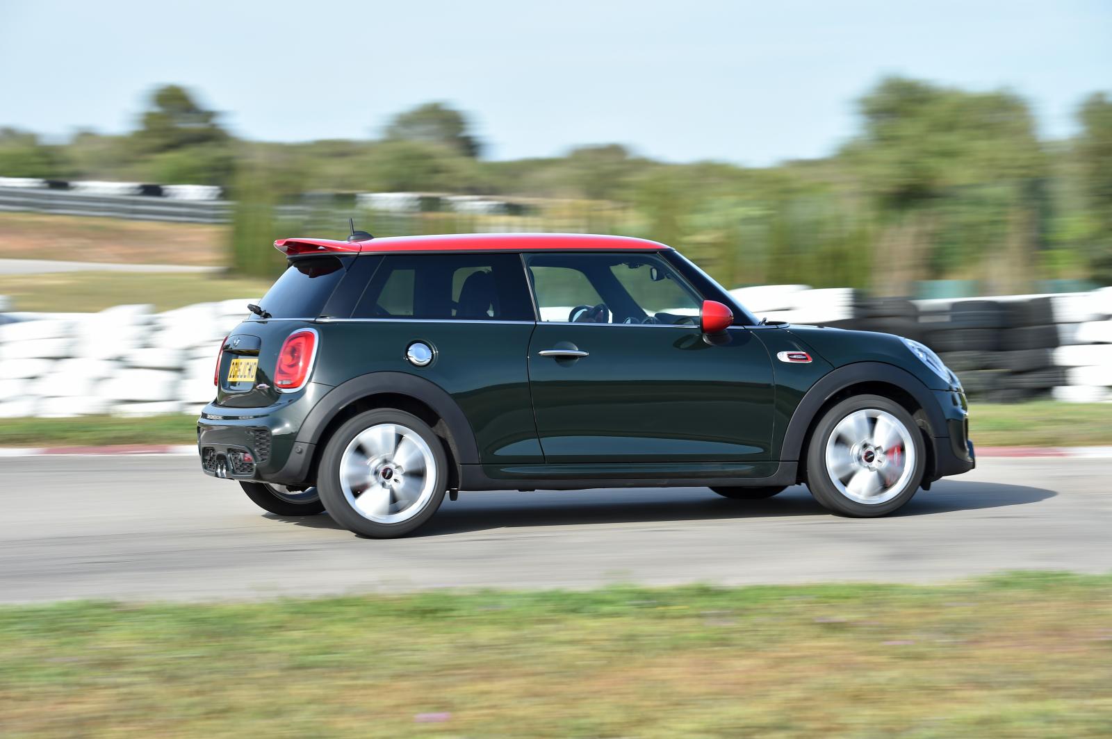 YEN� 2015 M�N� JOHN COOPER WORKS RES�M GALER�S�