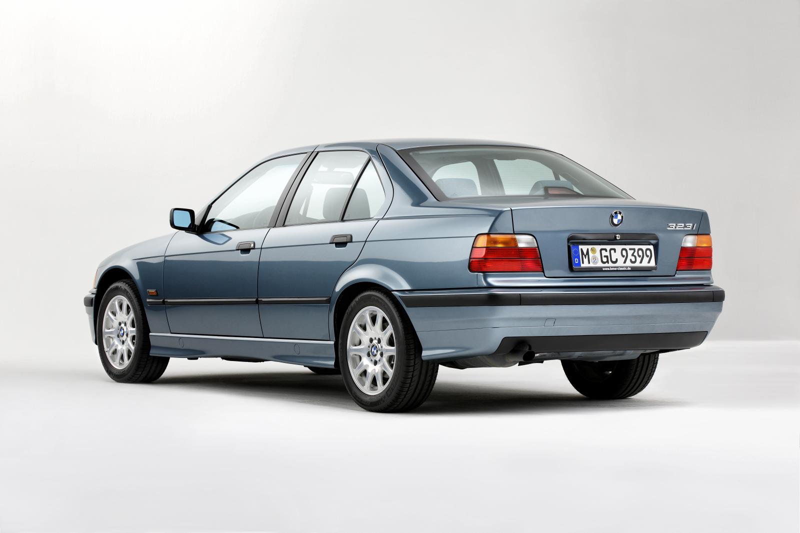 BMW 3 SER�S� 40 YA�INDA RES�M GALER�S�