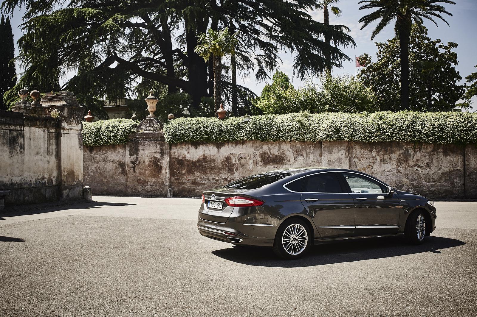 YEN� FORD MONDEO V�GNALE DETAYLI RES�M GALER�S�