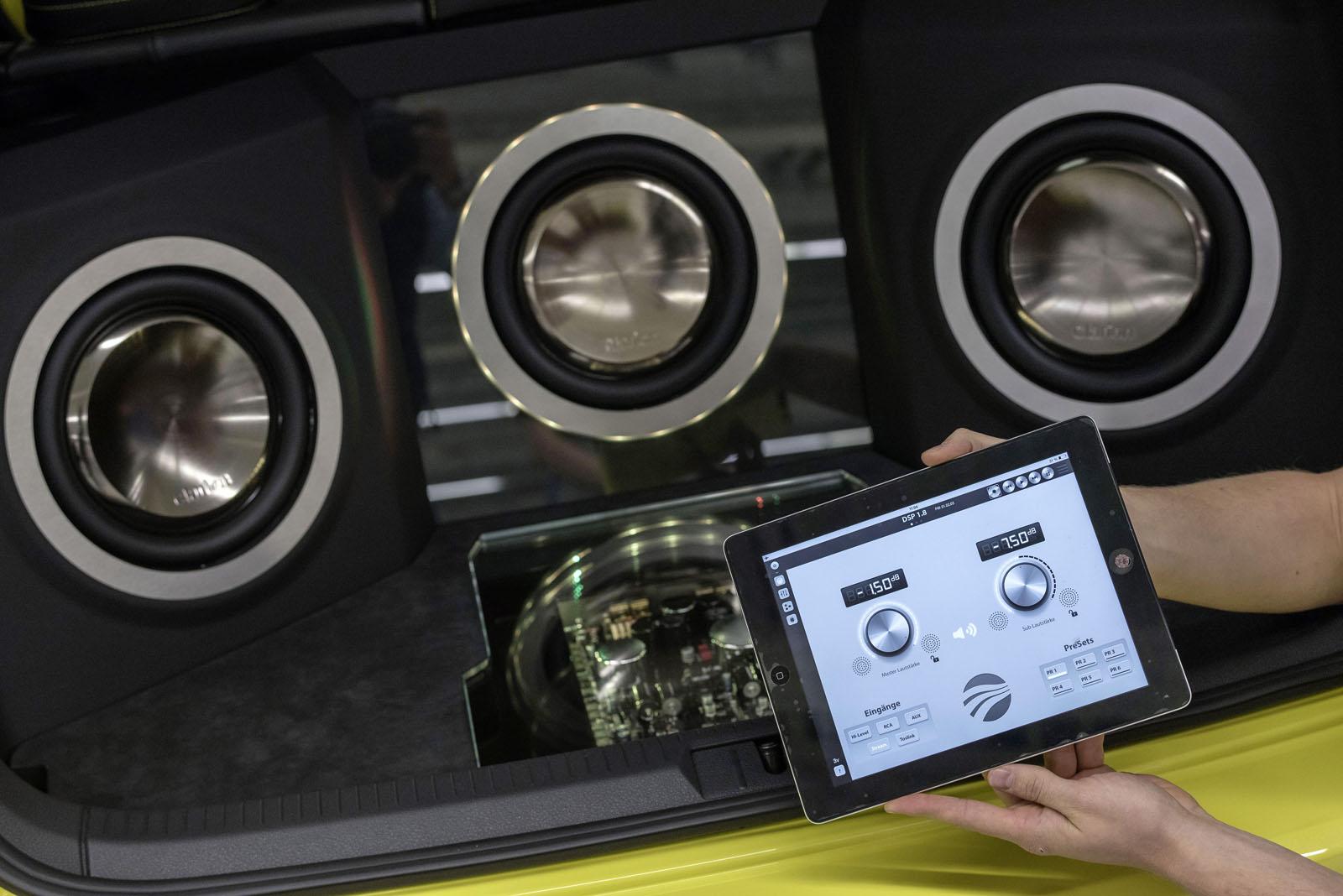 Volkswagen Golf GTI Dark Shine KONSEPT RES�M GALER�S�