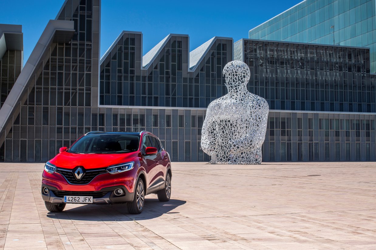 YEN� RENAULT KADJAR DETAYLI RES�M GALER�S�