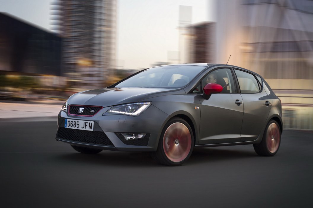 2015 SEAT �B�ZA DETAYLI RES�M GALER�S�