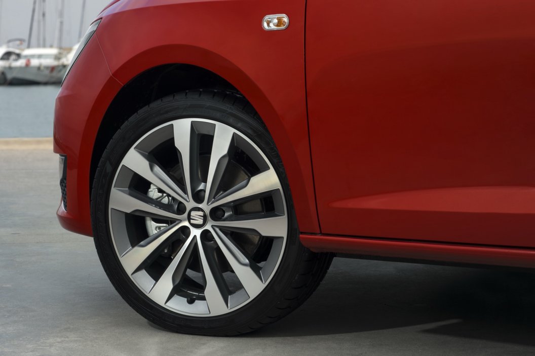 2015 SEAT �B�ZA DETAYLI RES�M GALER�S�