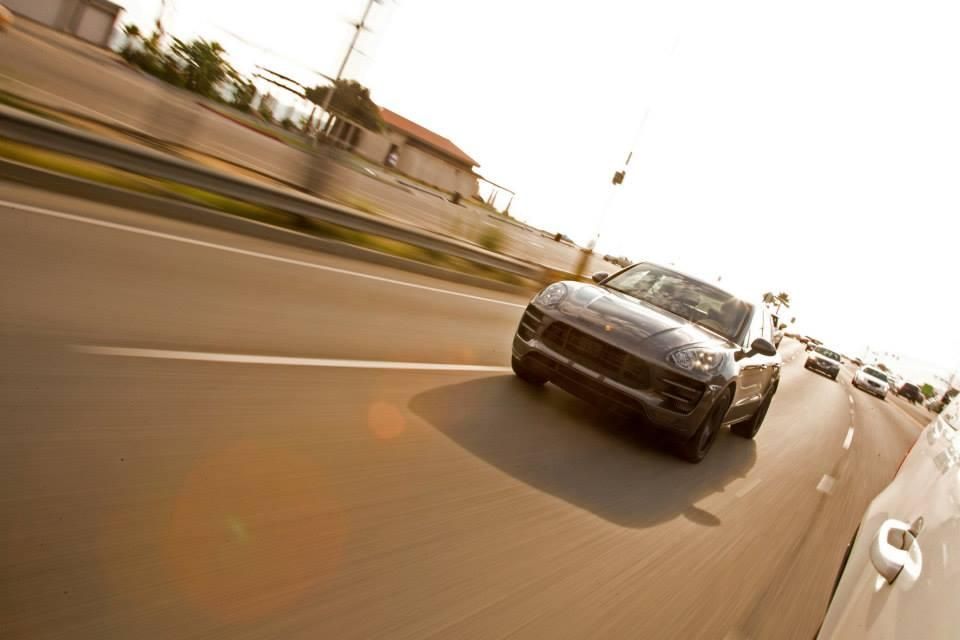 YEN PORSCHE MACAN RESM PUCU RESM GALERS