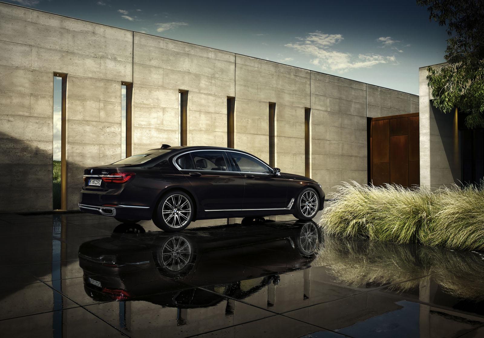 YEN� 2016 BMW 7 SER�S� DETAYLI RES�M GALER�S�