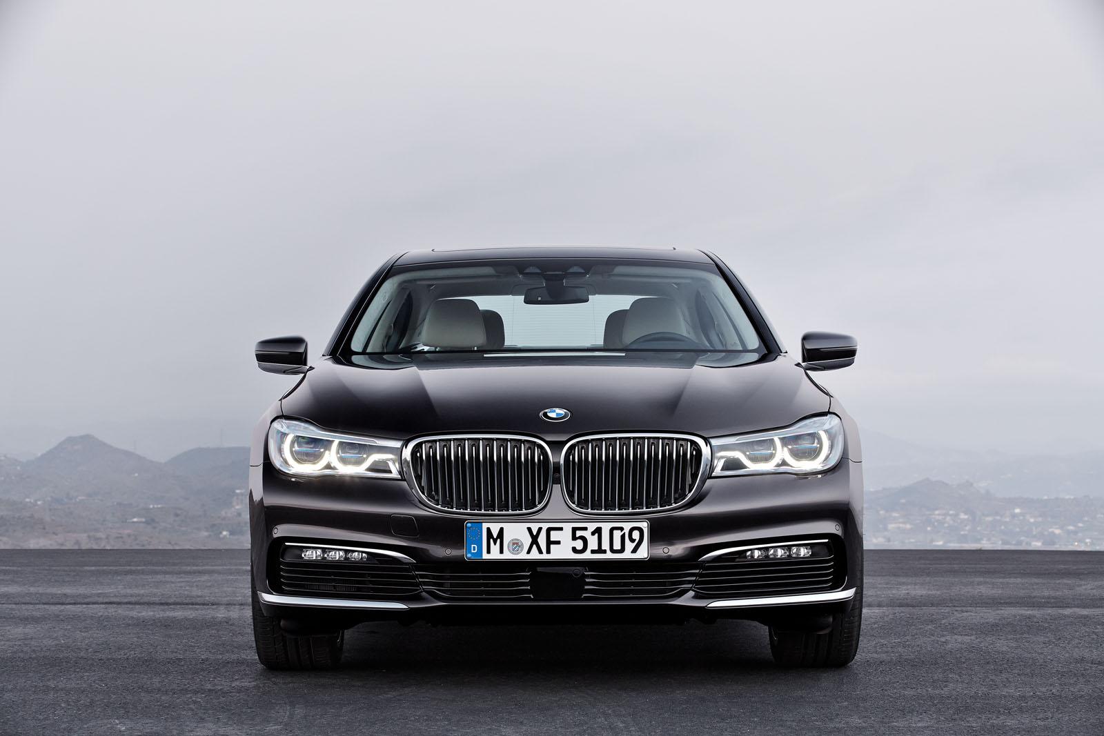 YEN� 2016 BMW 7 SER�S� DETAYLI RES�M GALER�S�