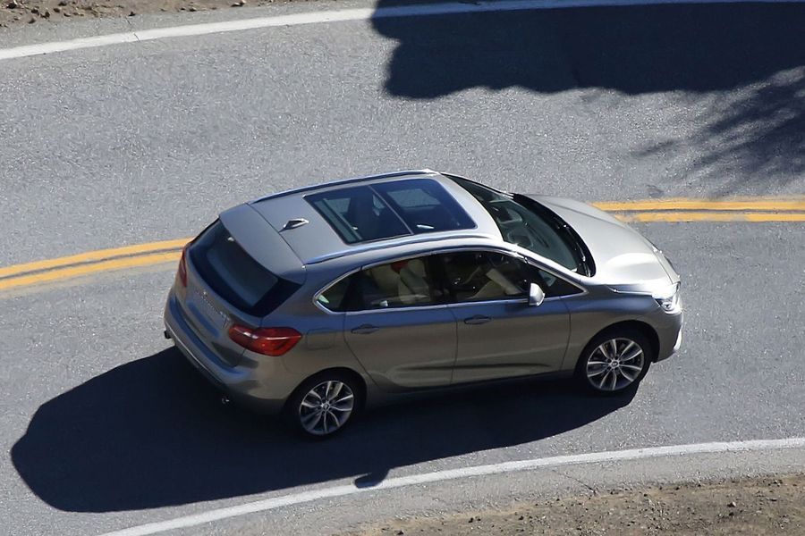 YEN BMW 2 SERS ACTVE TOURER RESM GALERS