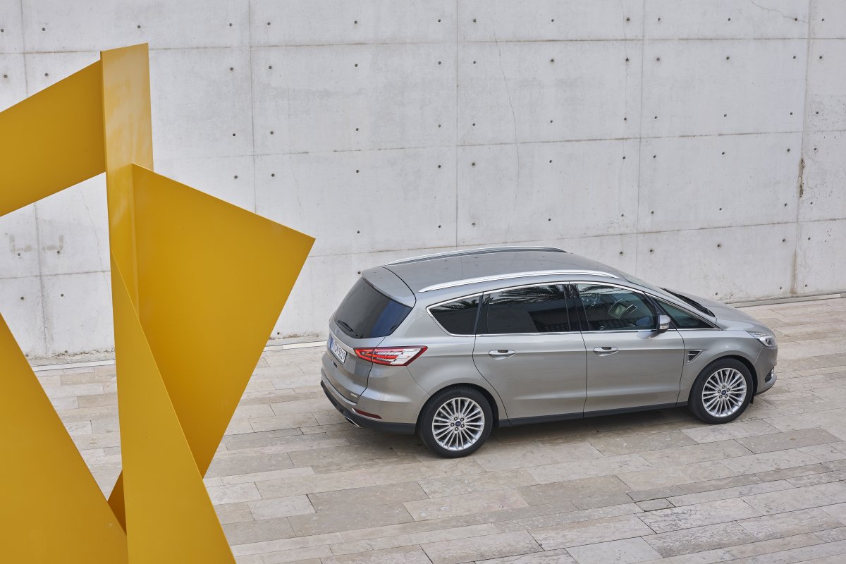 2015 FORD S-MAX �ZEL RES�MLER�