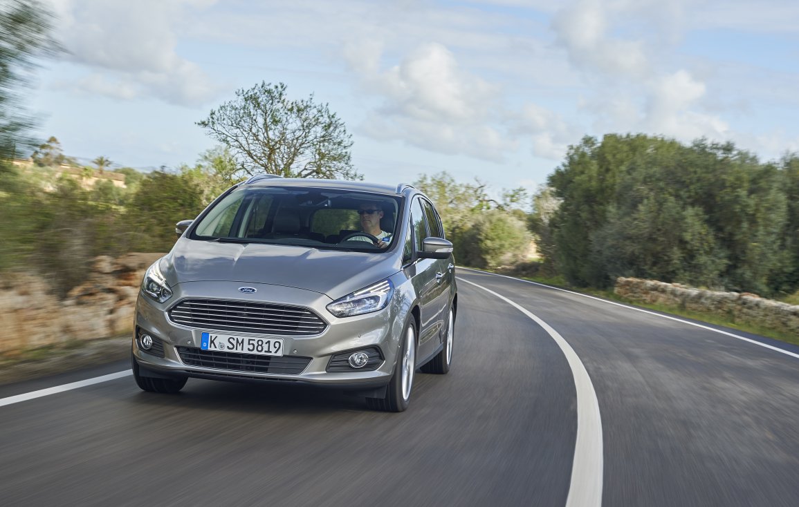 2015 FORD S-MAX �ZEL RES�MLER�