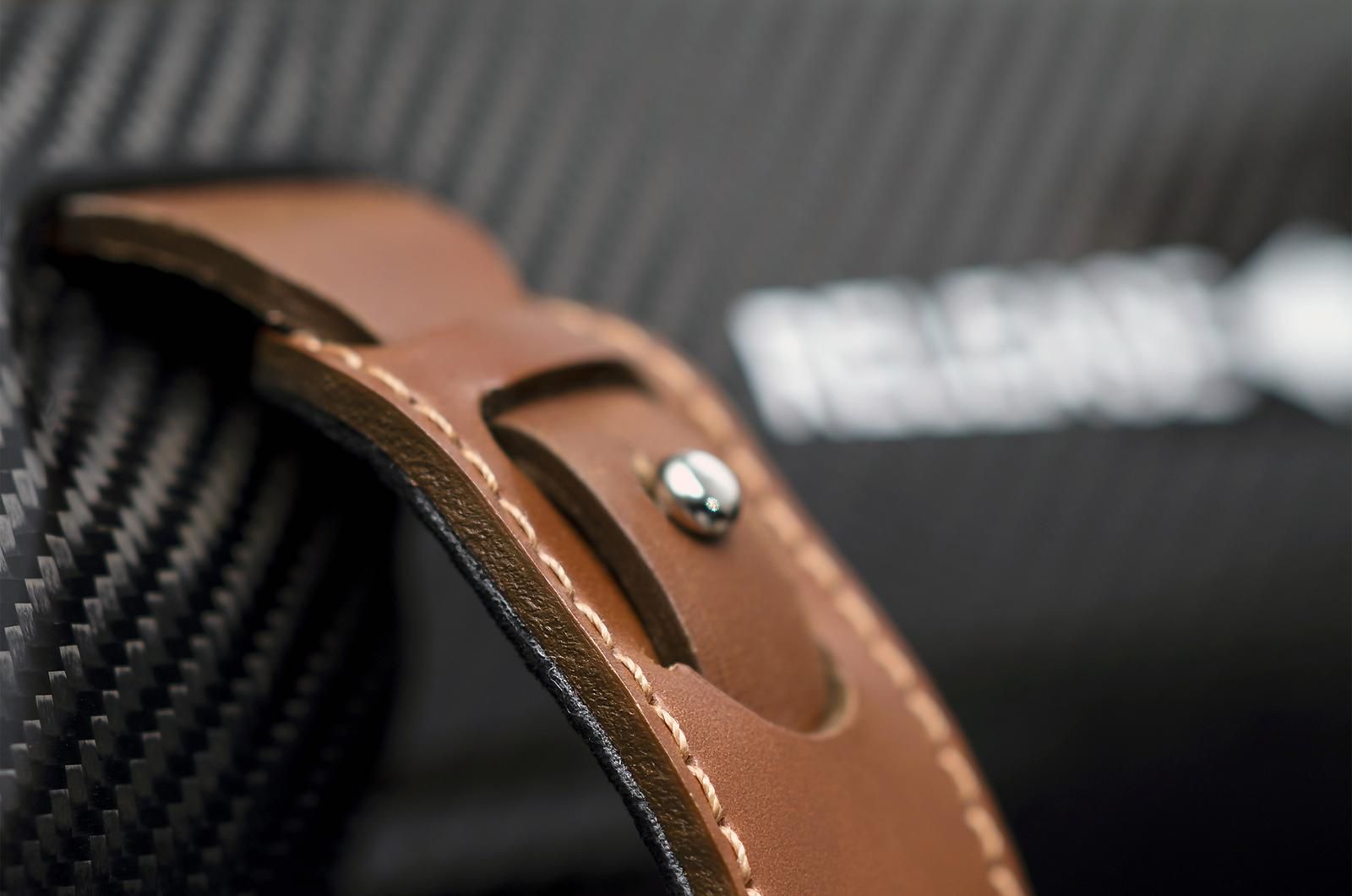 ASTON MARTN CC100 KONSEPT GALER 