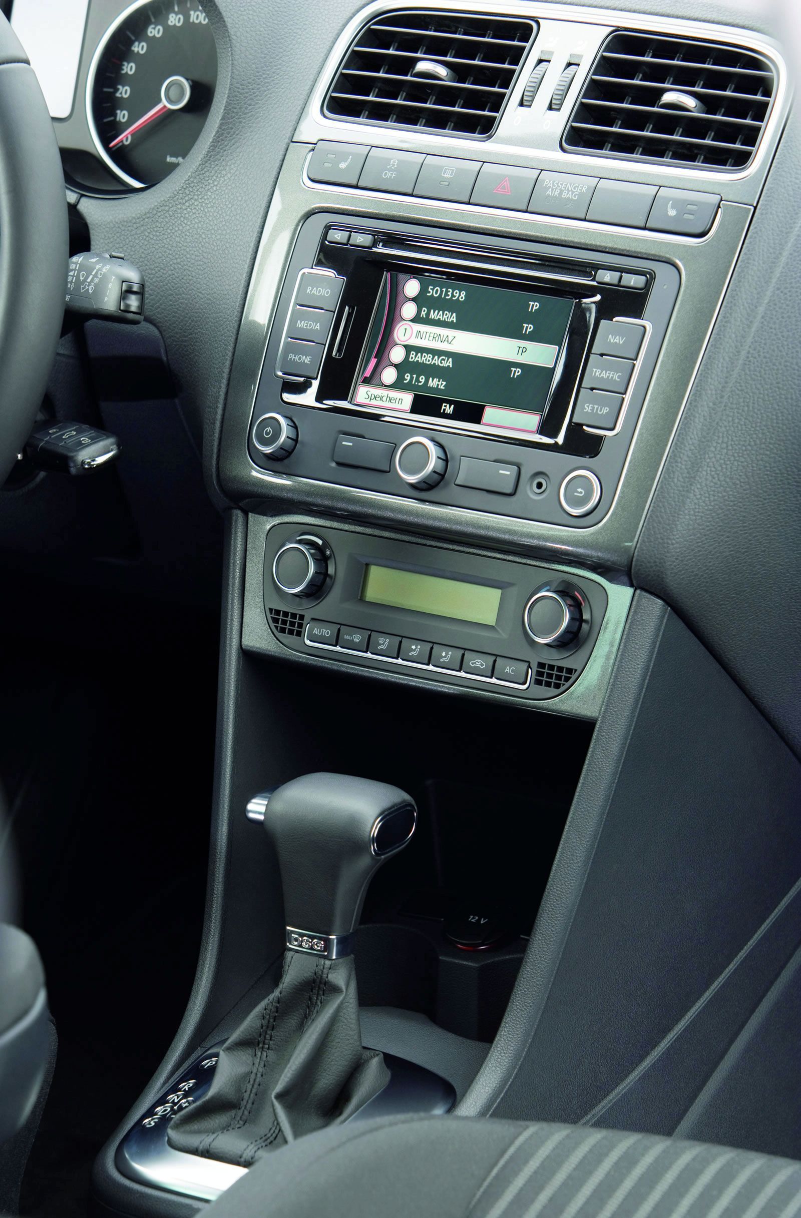 VOLKSWAGEN POLO GALER