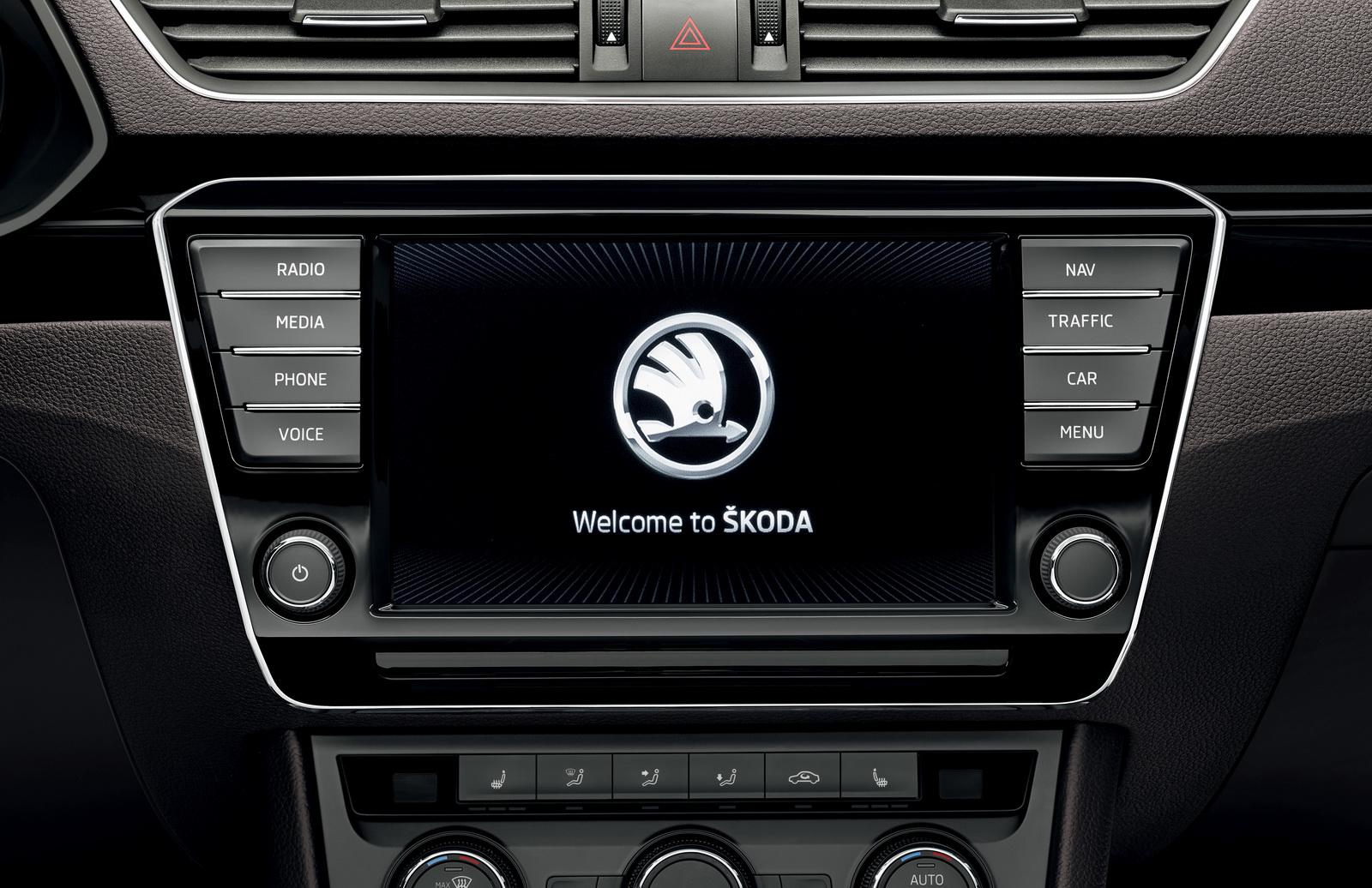 YEN� 2015 SKODA SUPERB COMB� DETAYLI RES�M GALER�S�