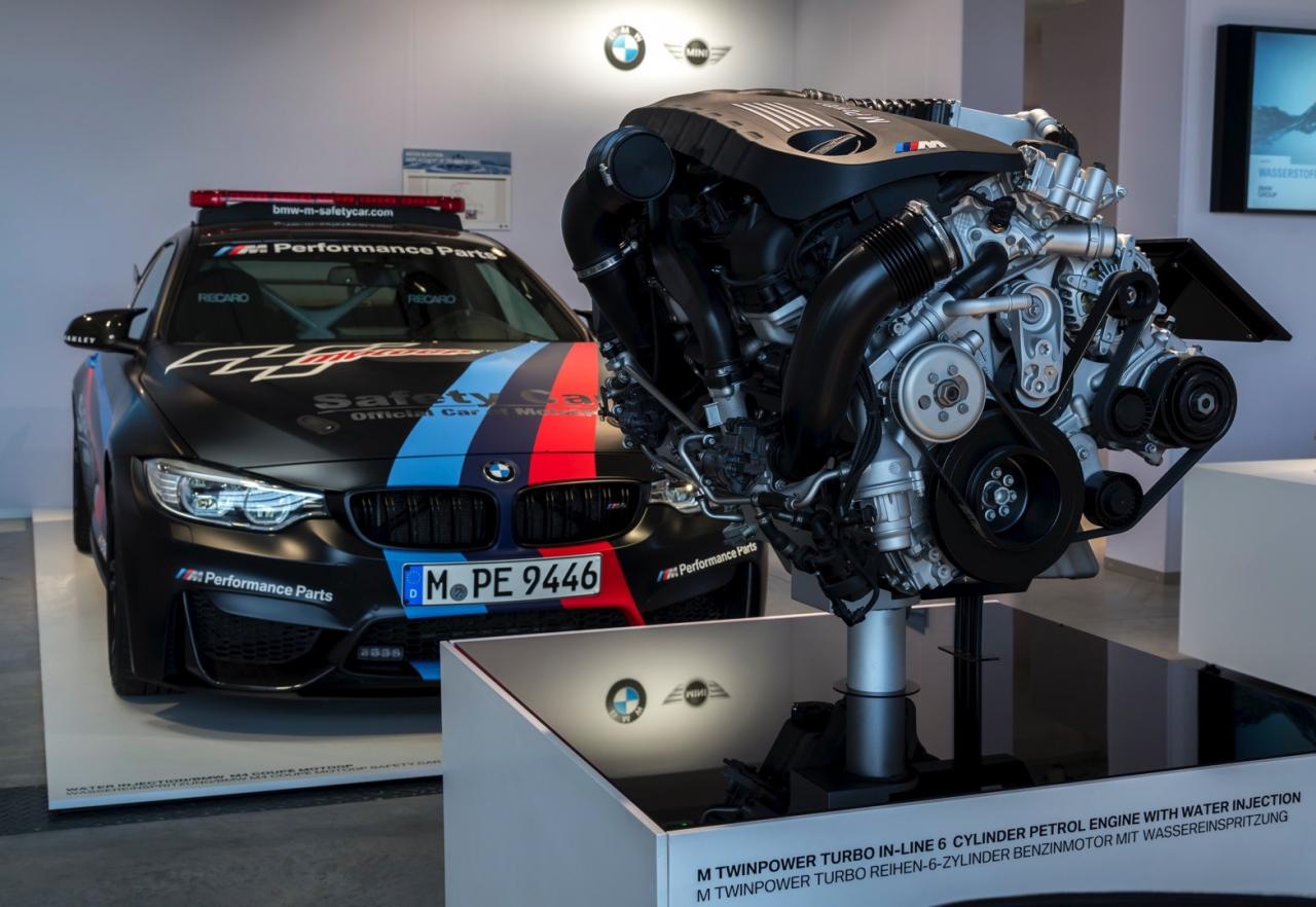 BMW D�REKT SU ENJEKSY�ON S�STEML� 1.5 BENZ�NL� MOTOR RES�M GALER�S�