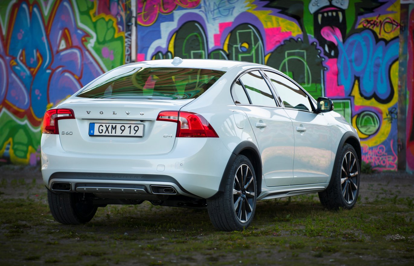 VOLVO S60 CROSS COUNTRY DETAYLI RES�M GALER�S�