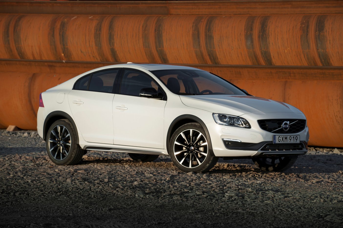 VOLVO S60 CROSS COUNTRY DETAYLI RES�M GALER�S�