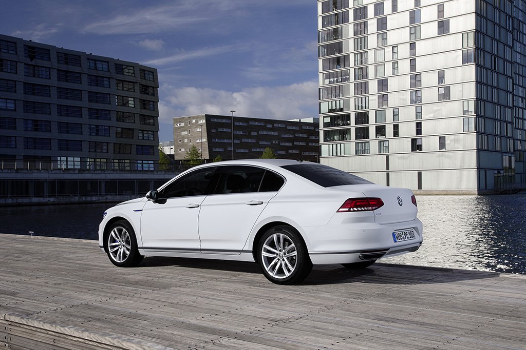 YEN� 2016 VW PASSAT GTE DETAYLI RES�M GALER�S�