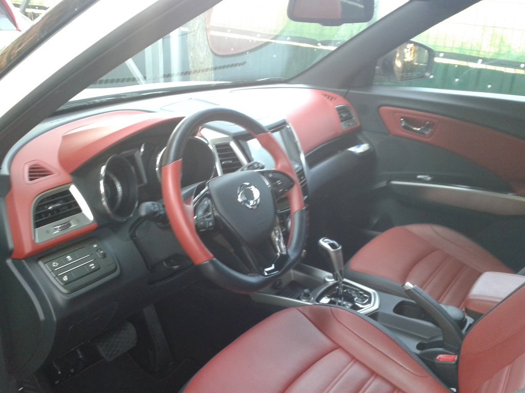 SSANGYONG T�VOL� 1.6 BENZ�N OTOMAT�K TEST RES�M GALER�S�