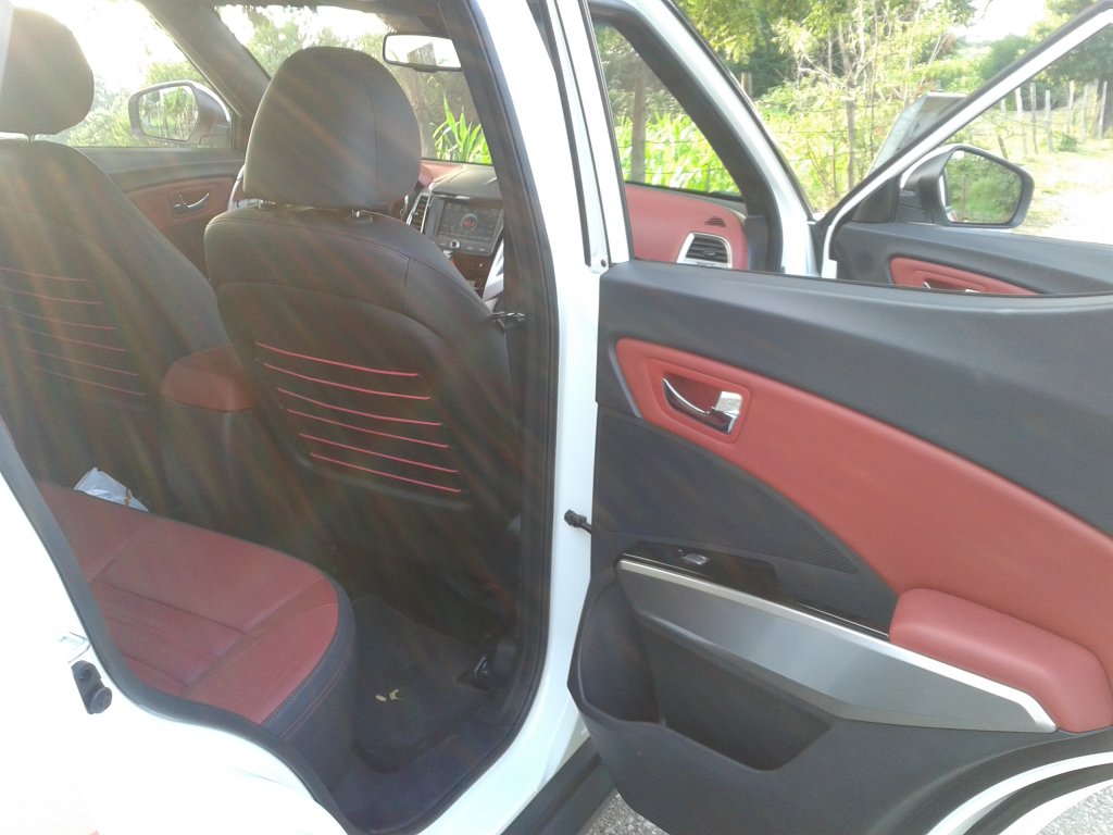 SSANGYONG T�VOL� 1.6 BENZ�N OTOMAT�K TEST RES�M GALER�S�