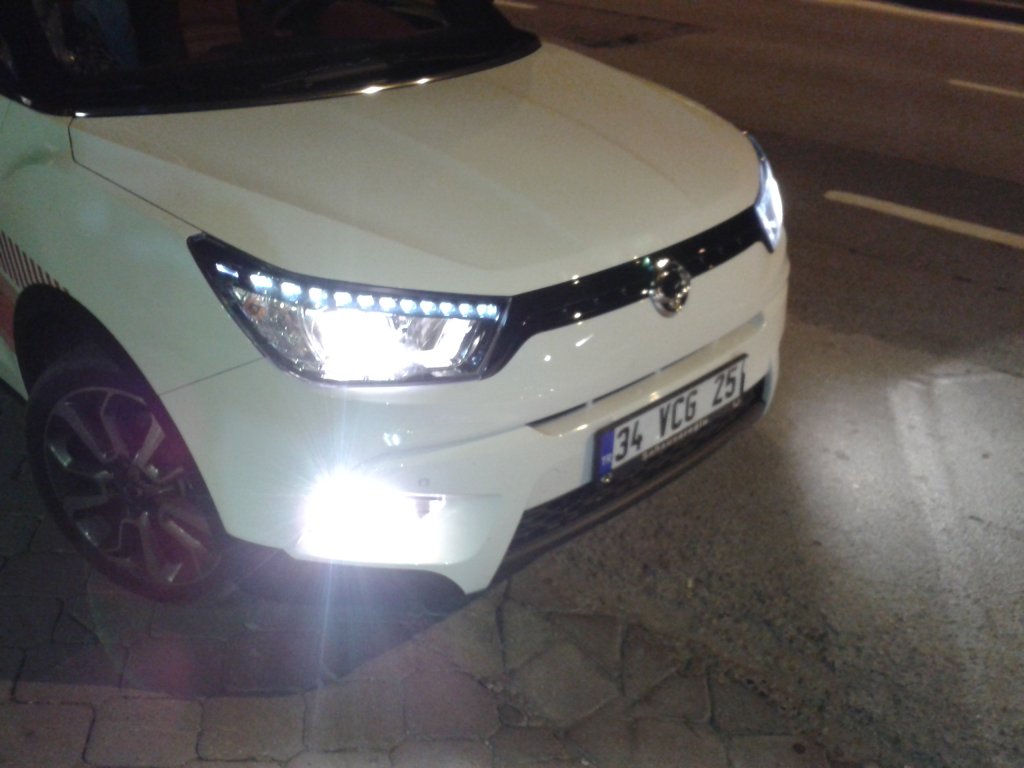 SSANGYONG T�VOL� 1.6 BENZ�N OTOMAT�K TEST RES�M GALER�S�