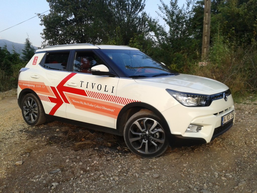 SSANGYONG T�VOL� 1.6 BENZ�N OTOMAT�K TEST RES�M GALER�S�