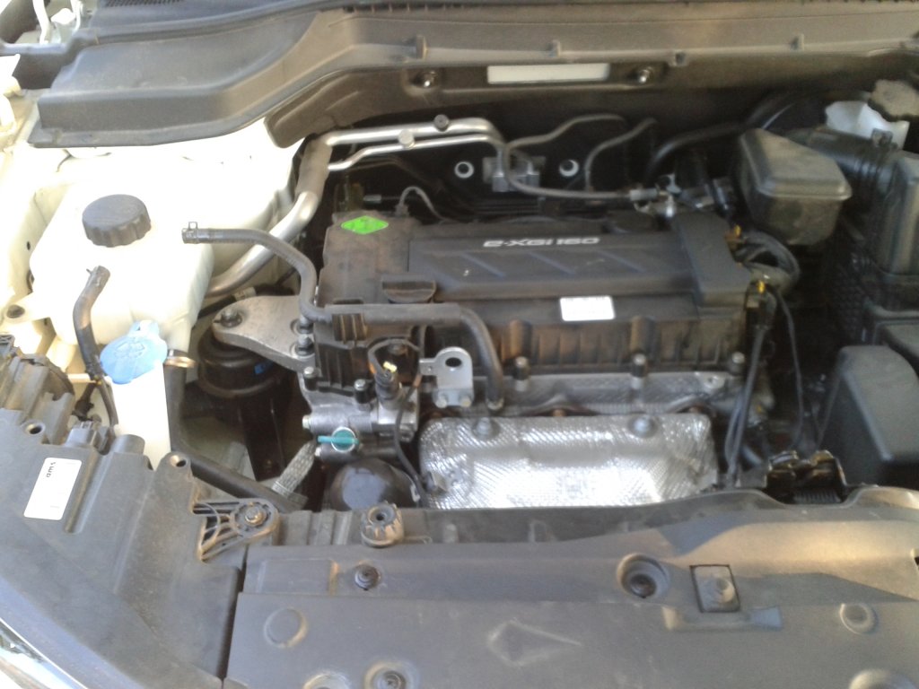 SSANGYONG T�VOL� 1.6 BENZ�N OTOMAT�K TEST RES�M GALER�S�