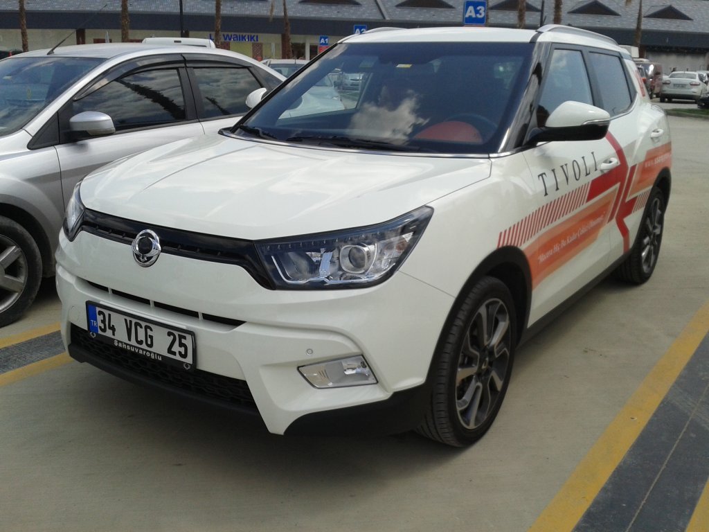 SSANGYONG T�VOL� 1.6 BENZ�N OTOMAT�K TEST RES�M GALER�S�