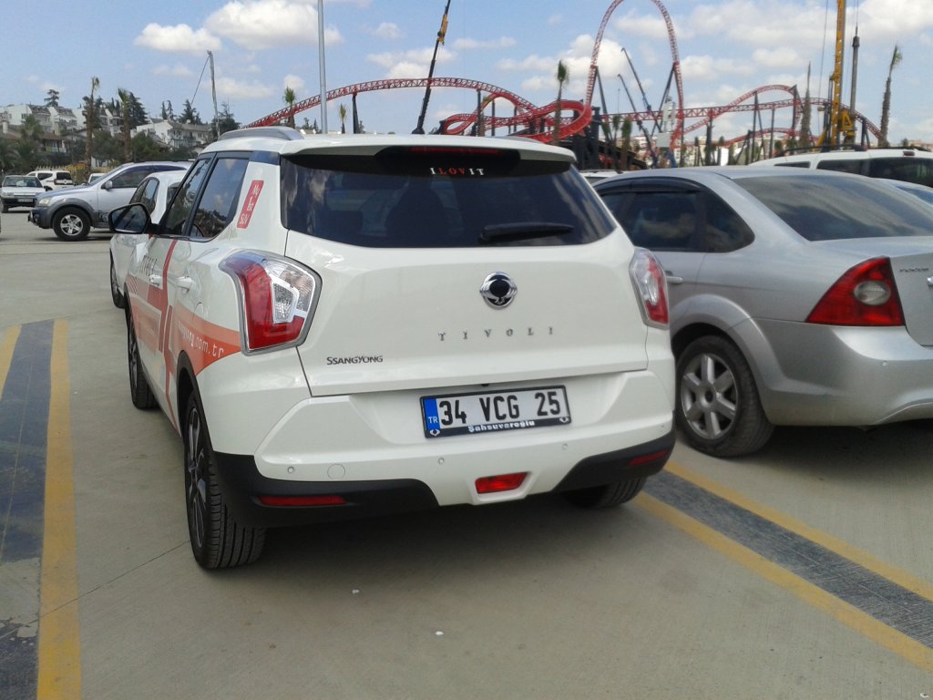 SSANGYONG T�VOL� 1.6 BENZ�N OTOMAT�K TEST RES�M GALER�S�