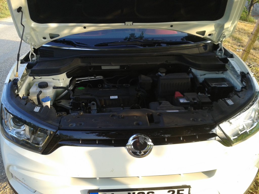 SSANGYONG T�VOL� 1.6 BENZ�N OTOMAT�K TEST RES�M GALER�S�