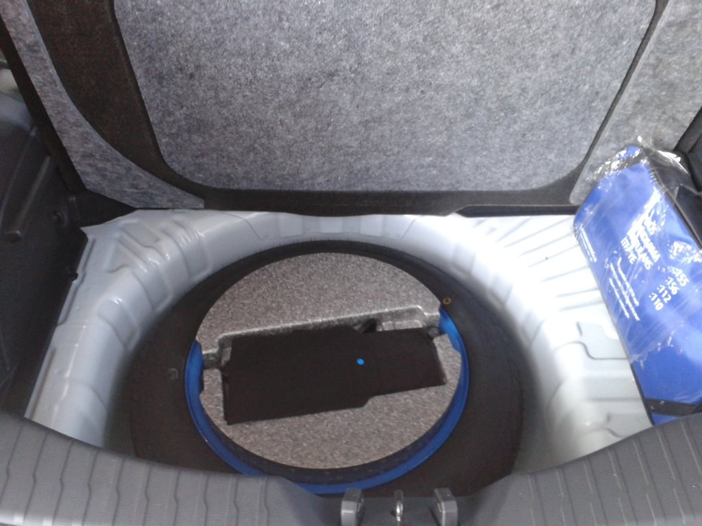 SSANGYONG T�VOL� 1.6 BENZ�N OTOMAT�K TEST RES�M GALER�S�