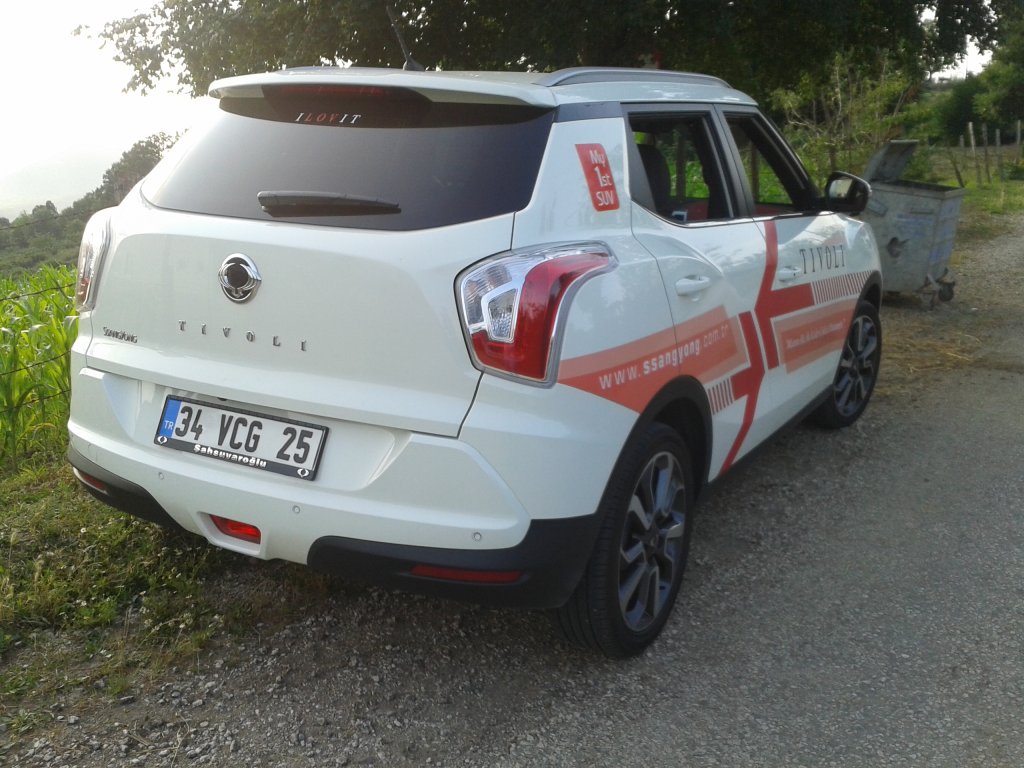 SSANGYONG T�VOL� 1.6 BENZ�N OTOMAT�K TEST RES�M GALER�S�