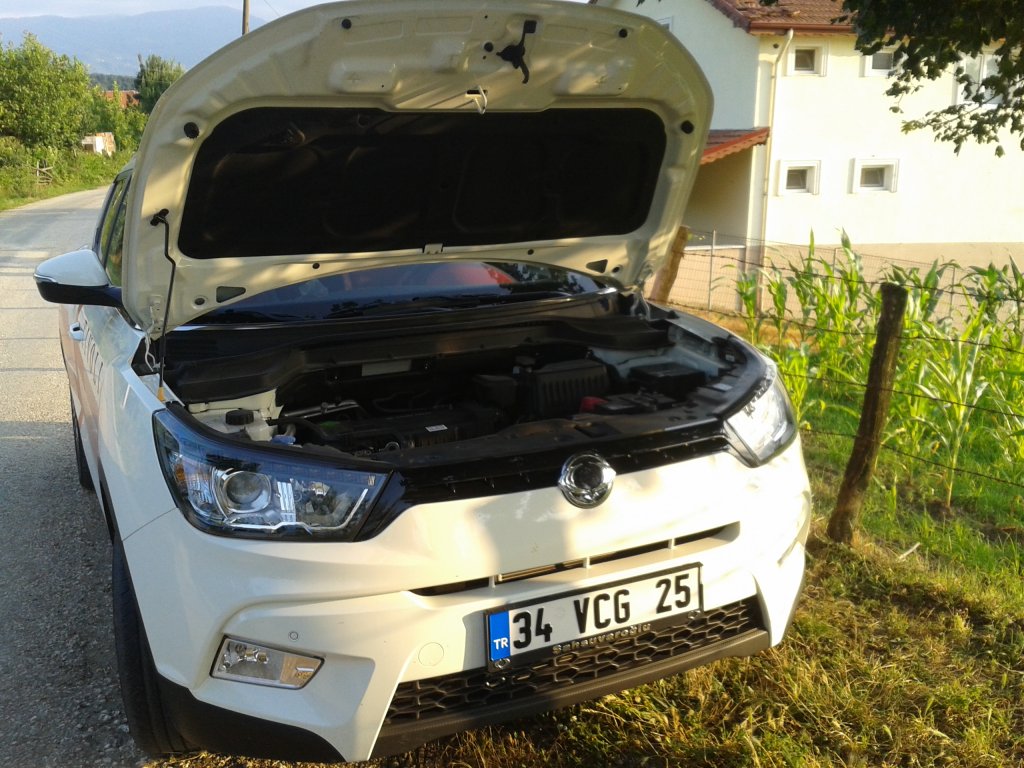 SSANGYONG T�VOL� 1.6 BENZ�N OTOMAT�K TEST RES�M GALER�S�