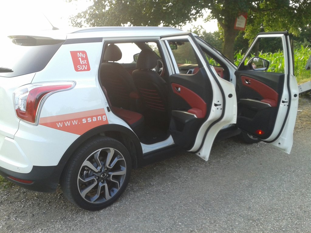 SSANGYONG T�VOL� 1.6 BENZ�N OTOMAT�K TEST RES�M GALER�S�