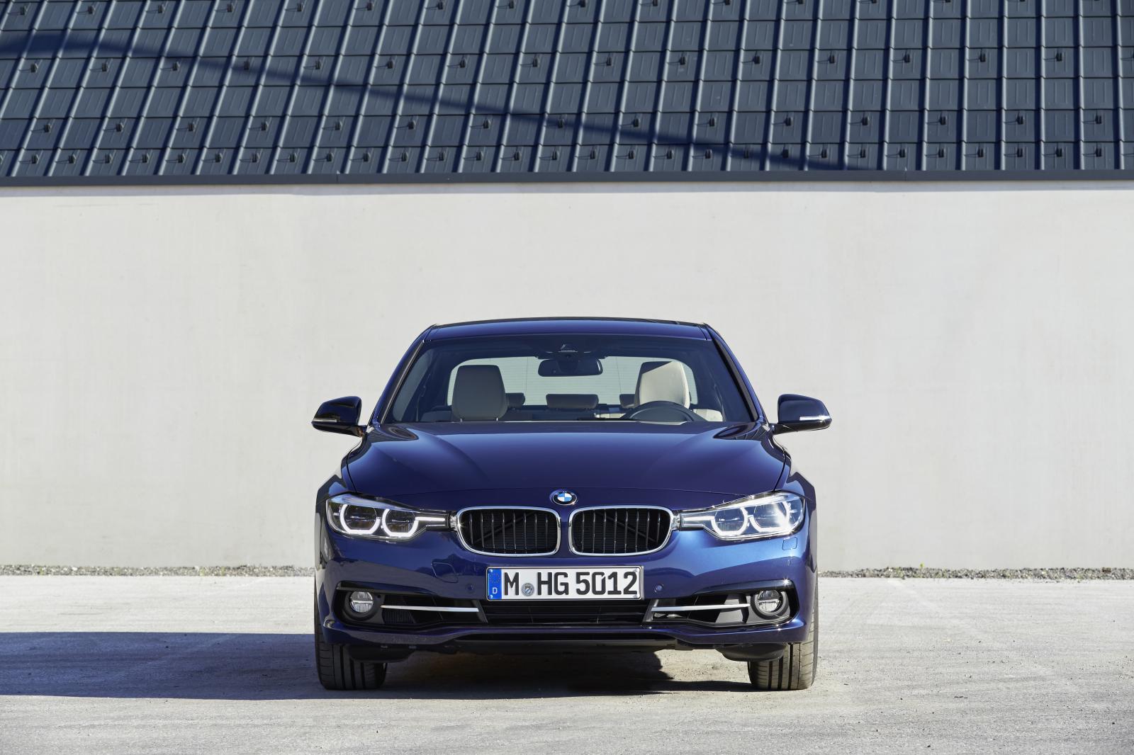 2016 BMW 3 SER�S� DETAYLI RES�M GALER�S�