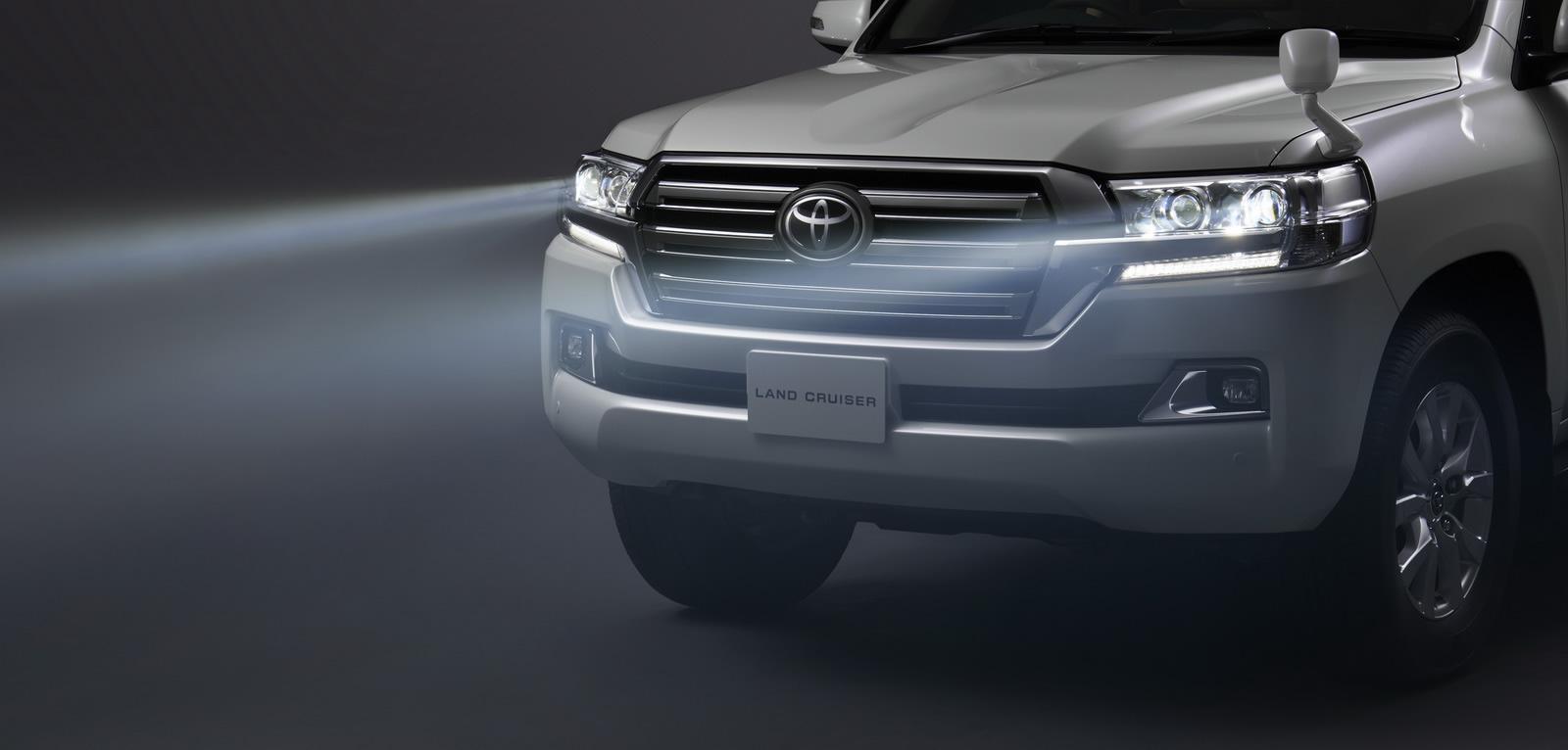 2016 Toyota Land Cruiser Resim Galerisi