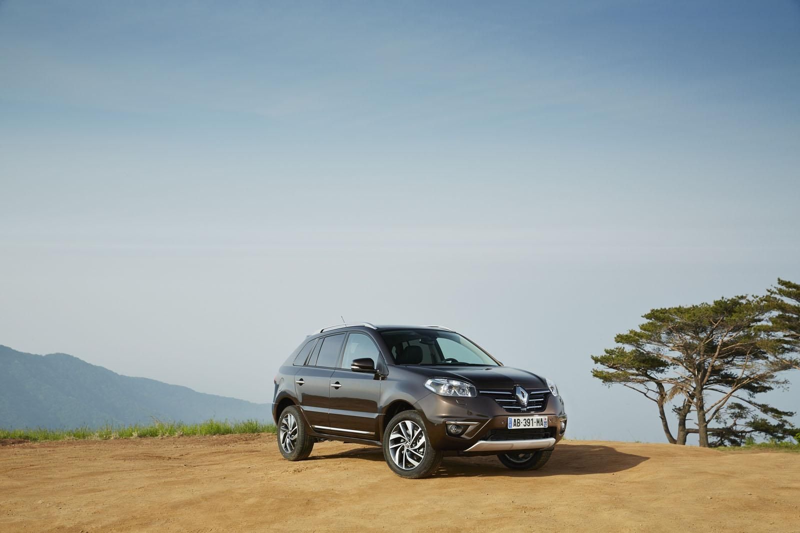 YEN MAKYAJLI 2014 RENAULT KOLEOS GALER