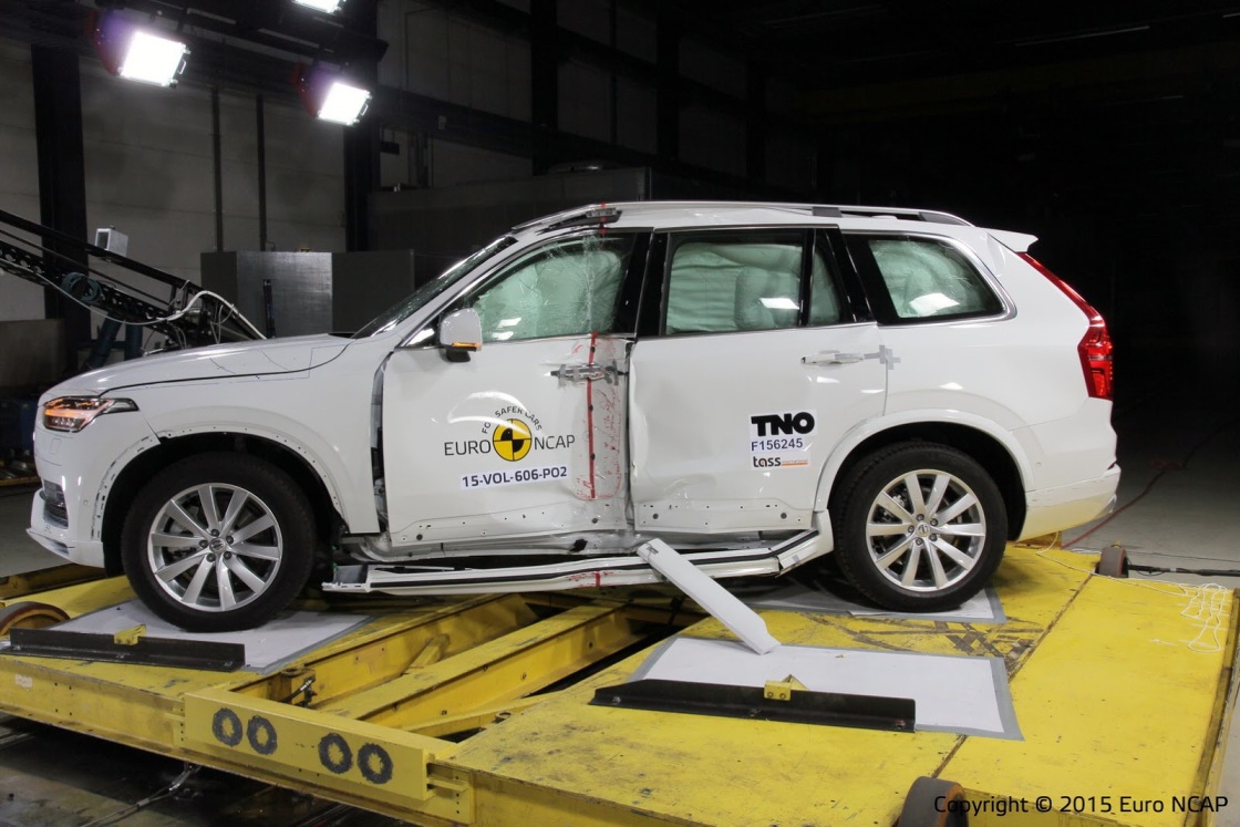 2015 VOLVO XC90 EURONCAP G�VENL�K RES�MLER�
