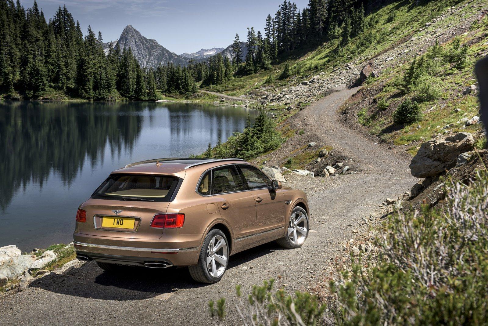 2016 BENTLEY BENTAYGA RESM GALERS