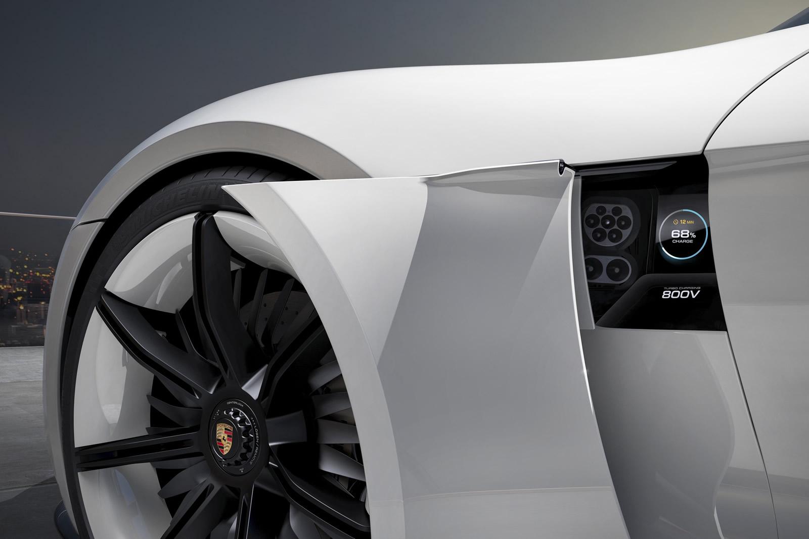 Porsche Mission E concept resim galerisi