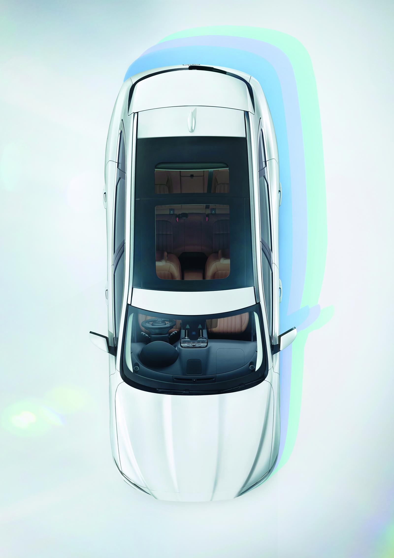 2016 Jaguar F-PACE resim galerisi