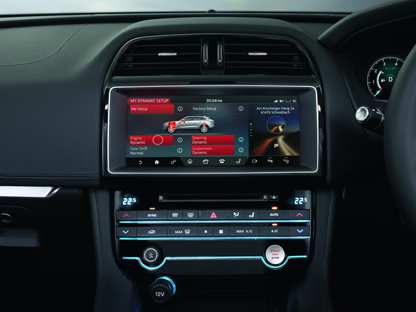 2016 Jaguar F-PACE resim galerisi