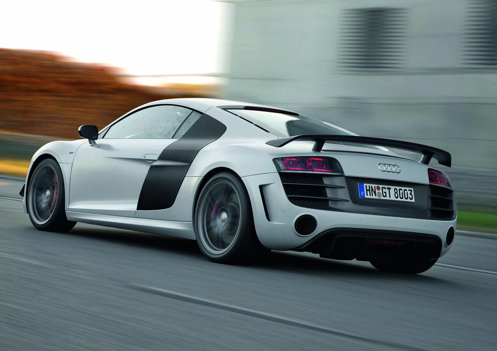 AUD R8 GT GALER