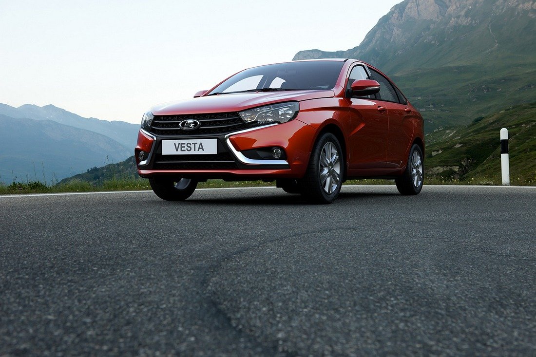2016 Lada Vesta Detayl� Resim Galerisi