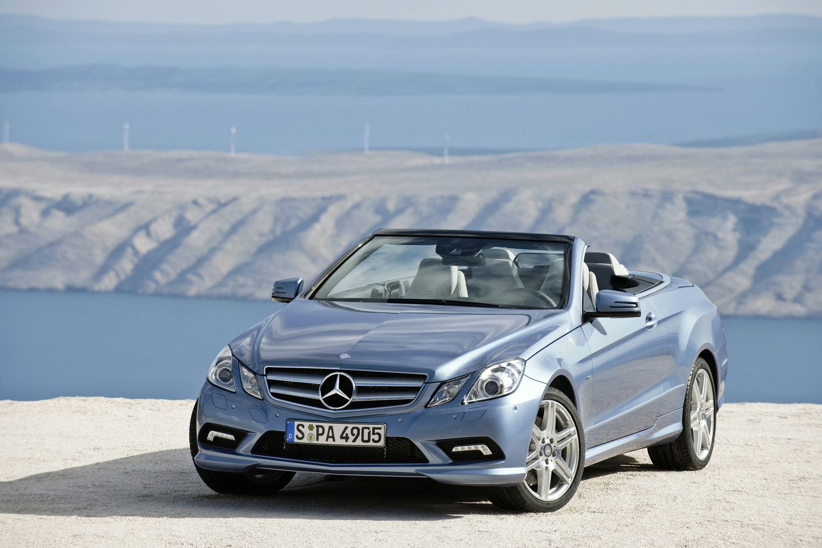 MERCEDES E CONVERTIBLE (2010) GALER