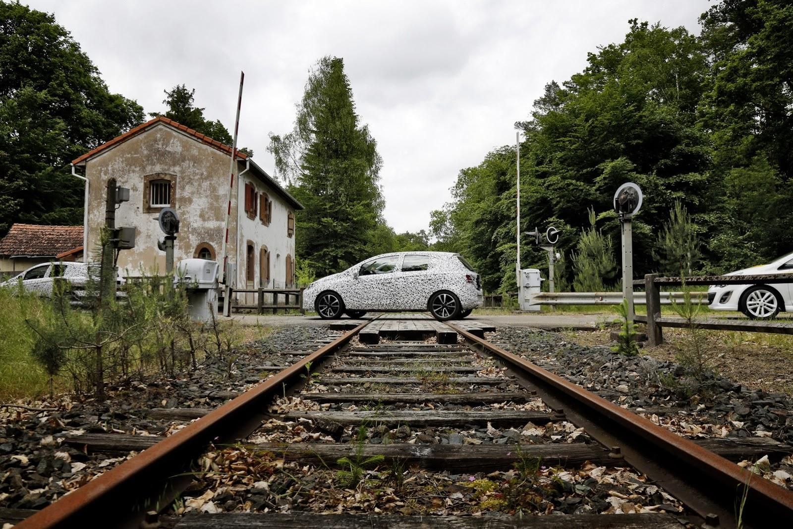 YEN OPEL CORSA RESM KAMUFLAJLI RESM GALERS