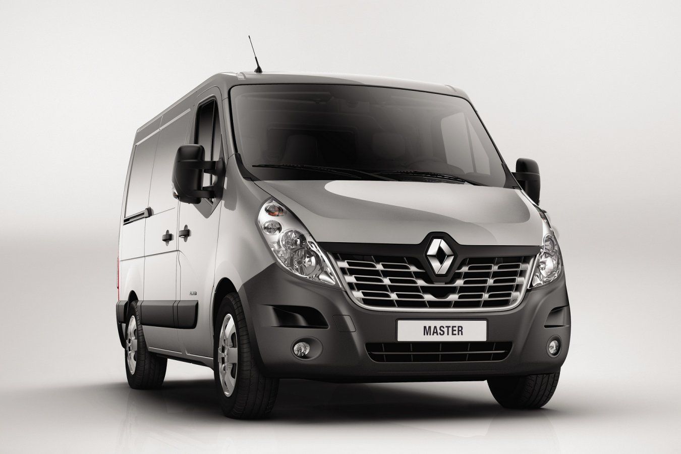 YEN RENAULT MASTER VE TRAFC RESM GALERS