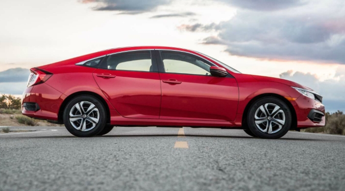 2016 Honda Civic Sedan Amerika Resim Galerisi