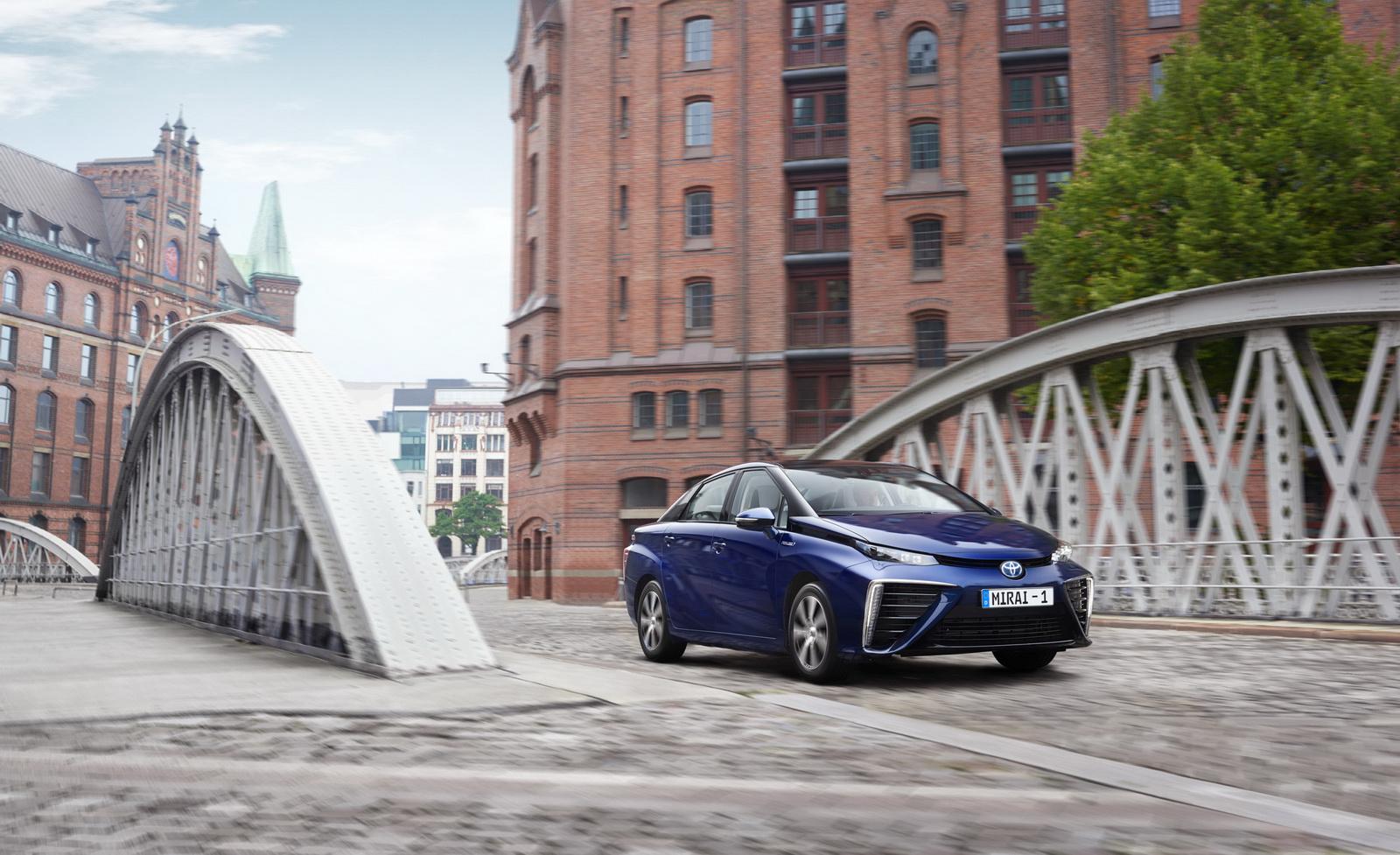 2016 Toyota Mirai Avrupa Versiyon Detayl� Resim Galerisi